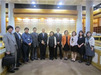 2015.12.02 President Teiichi Kawata of the “Promotion and Mutual Aid Corporation for Private Schools of Japan” leads a delegation to visit the NCL