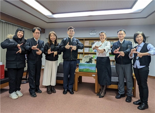 典藏光的記憶－國家圖書館與台灣電力公司簽訂電業文獻數位化合作協議