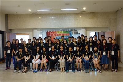 國圖首度舉辦青年學者養成營，引領高中生進入學術研究殿堂