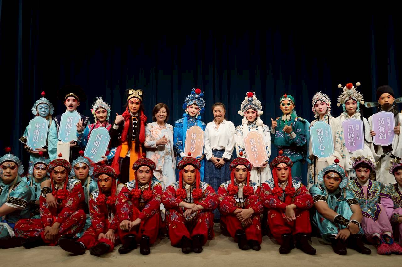 經典折子戲・青春篇9 |《遊湖借傘》、《金山寺》、選段清唱《斷橋》、《戰樊城》