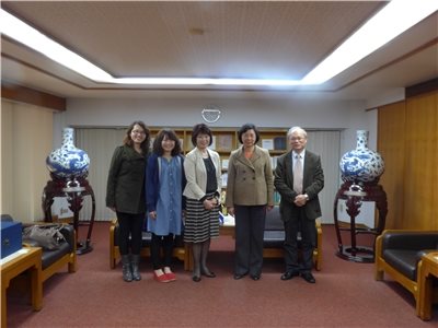 2014.03.03 日本白百合女子大學圖書館事務部長川井扶佐子女士一行4人來館參訪