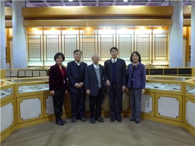 2013.12.12 Vice president of Shandong University  Chen Yan, Professor Zheng Jiewen, and Fang PengCheng, editor-in-chief of Taiwan Commercial Press visited the NCL