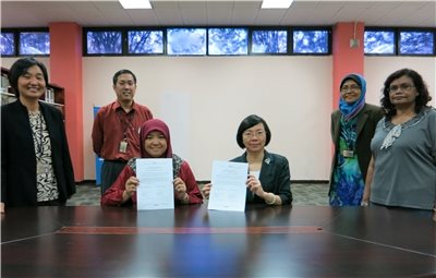 本館與馬來亞大學圖書館簽署古籍聯合目錄合作備忘錄