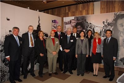 2011.1.12  A nine-person delegation of American Conservative Union visited the special exhibition “American Footsteps in Taiwan” in NCL