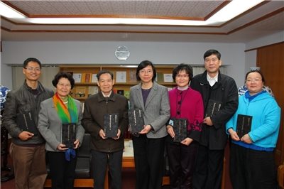 2014.01.15 Professor Tan Xiang jin and other guests from Sun Yat-Sen University came to visit NCL