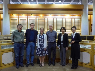 2014.12.02 Ms. Kylie Moloney, Executive Officer of Pacific Manuscripts Bureau of Australian University, together with other 3 companions, came to visit NCL  
