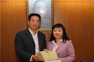 2011年2月24日中國大陸海南省檔案局專業人士一行28人參訪