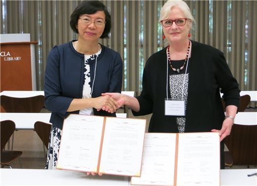 國圖與美國加州大學洛杉磯分校圖書館簽署「中文古籍聯合目錄合作備忘錄」