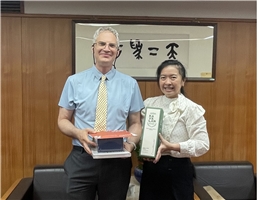 On July 10, 2025, Professor Daniel Fried from University of Alberta, Canada visited the NCL