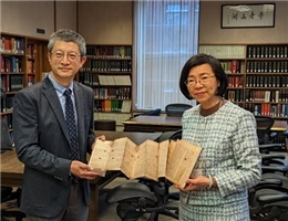 The National Central Library, Academia Sinica, National Taiwan University and Other Institutions Visit the United States to Participate in An Exhibition, and Donated Thousands of Books to the Collection of Harvard-Yenching Library, an Important Center for International Sinological Research