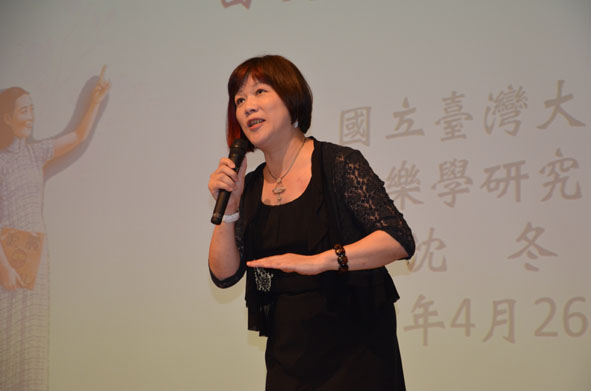 沈冬教授演講神情吸引滿滿觀眾之1
