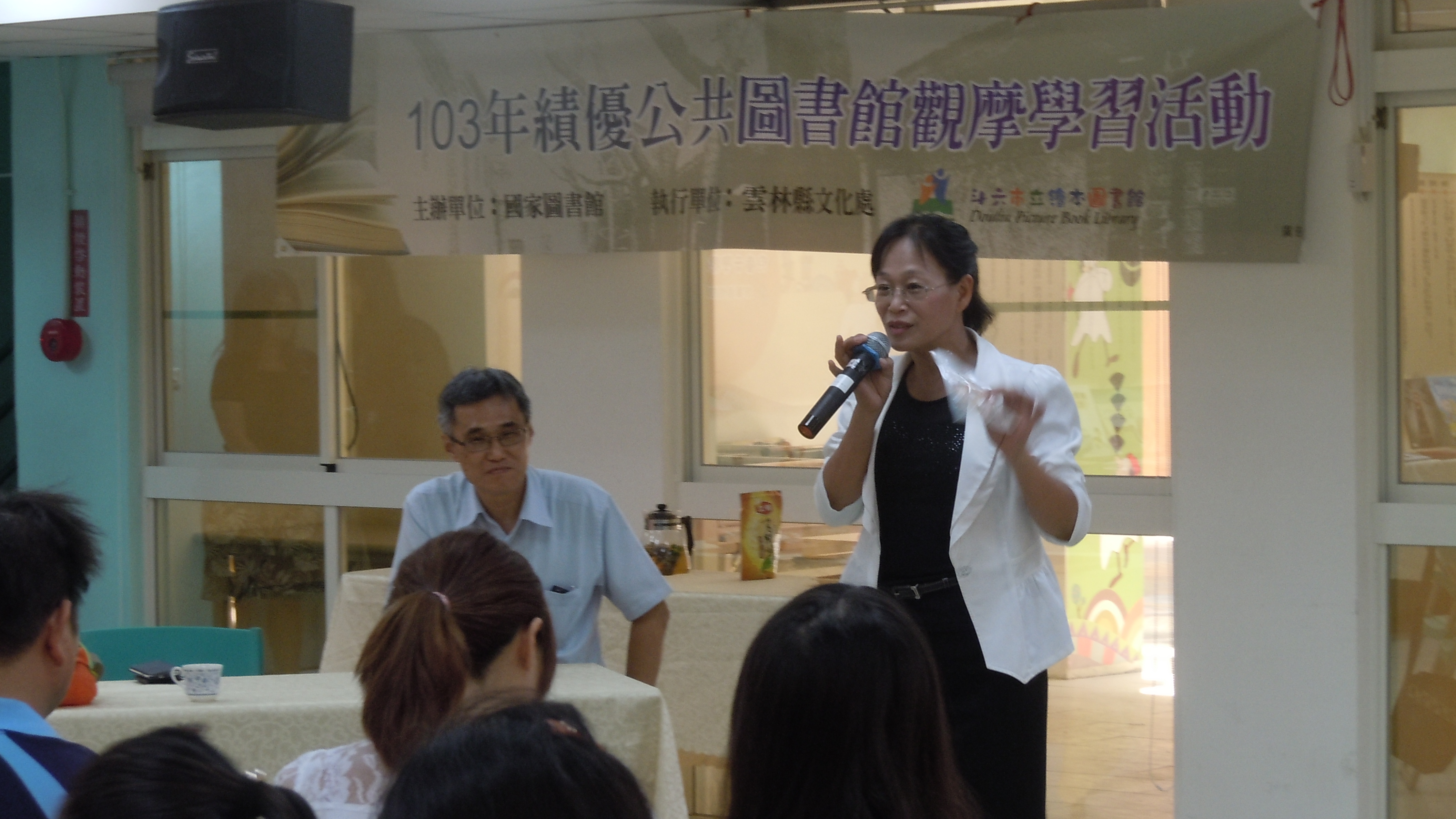 20140829圖1 謝市長說明鄉鎮圖書館事業之重要性