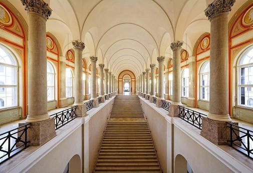 德國巴伐利亞邦立圖書館典雅的館舍