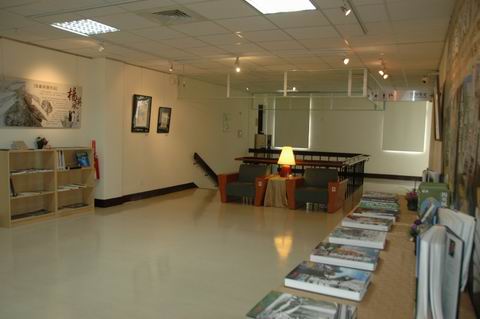 楊英風展－3樓展場之閱讀區